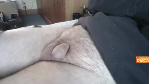 Snapshot of uk_exhibitionist70 chatting on 01/10/25, 03:16 Hairy UK guy online show from 01/10/25, 03:16
