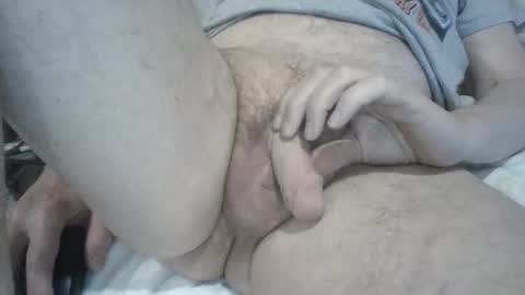 Snapshot of uk_exhibitionist70 chatting on 01/17/26, 05:16 Hairy UK guy online show from 01/17/26, 05:16