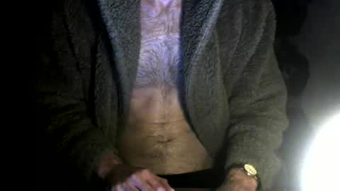 Snapshot of uk_hightower chatting on 11/17/25, 08:03 uk_hightower online show from 11/17/25, 08:03