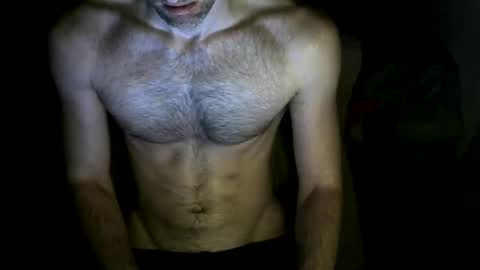 Snapshot of uk_hightower chatting on 11/21/25, 11:03 uk_hightower online show from 11/21/25, 11:03