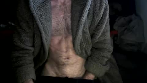 Snapshot of uk_hightower chatting on 11/22/25, 12:15 uk_hightower online show from 11/22/25, 12:15