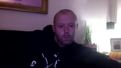 ukmatty3 online show from 09/28/25, 10:37