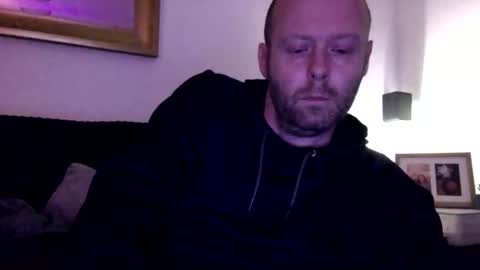 Snapshot of ukmatty3 chatting on 12/03/25, 11:25 ukmatty3 online show from 12/03/25, 11:25