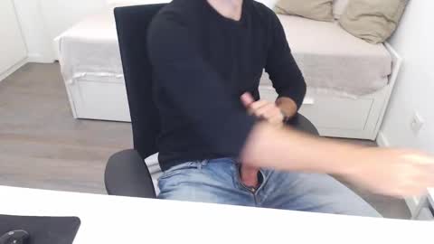 Snapshot of ulep chatting on 11/21/25, 11:53 Ulep online show from 11/21/25, 11:53