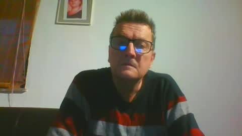 Snapshot of ulmeni4 chatting on 01/03/25, 03:44 ulmeni4 online show from 01/03/25, 03:44
