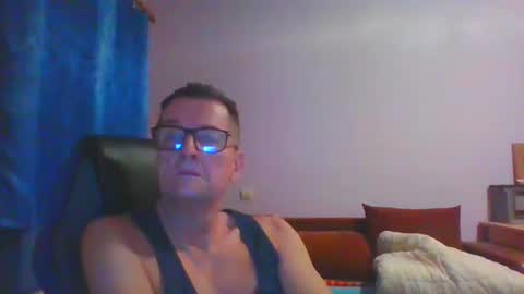 Snapshot of ulmeni7 chatting on 01/16/26, 05:06 ulmeni7 online show from 01/16/26, 05:06