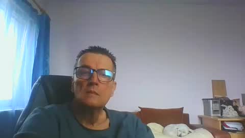 Snapshot of ulmeni7 chatting on 02/16/26, 07:37 ulmeni7 online show from 02/16/26, 07:37