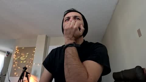 ultratoaster online show from 01/02/25, 07:51