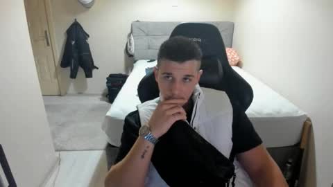 hi im mike tyson -  online show from 09/16/25, 08:10