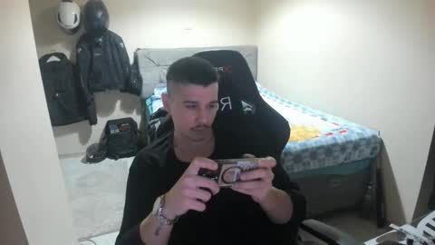 hi im mike tyson -  online show from 05/03/26, 07:31
