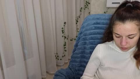 Ulyana online show from 10/04/25, 04:10