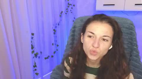 Ulyana online show from 11/10/25, 05:28