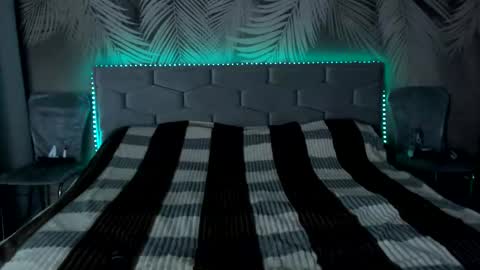 Ulyana online show from 10/30/25, 07:32