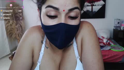 Snapshot of umarany chatting on 01/10/25, 03:27 umarani online show from 01/10/25, 03:27