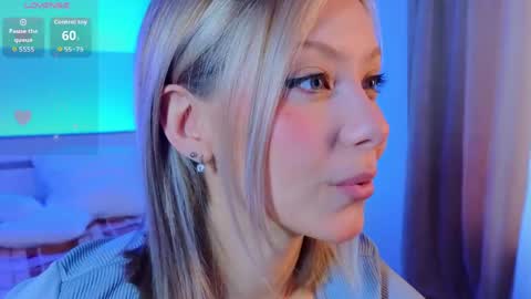 umpa_lummpa_ online show from 04/26/26, 03:15