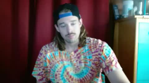 Snapshot of umphreak42 chatting on 12/24/24, 10:17 Andrew online show from 12/24/24, 10:17