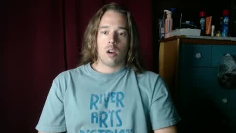 Snapshot of umphreak42 chatting on 09/27/25, 12:15 Andrew online show from 09/27/25, 12:15