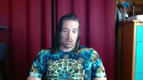 Snapshot of umphreak42 chatting on 10/17/25, 02:26 Andrew online show from 10/17/25, 02:26