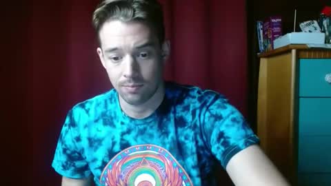 Snapshot of umphreak42 chatting on 11/03/25, 10:53 Andrew online show from 11/03/25, 10:53