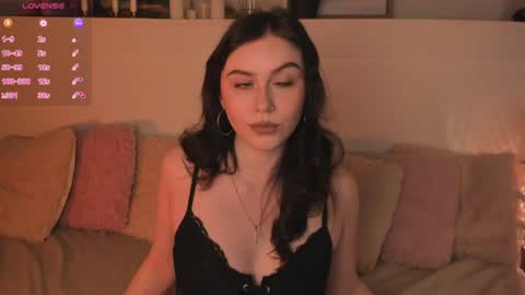 Snapshot of una_medisson chatting on 04/03/26, 08:12 Una online show from 04/03/26, 08:12