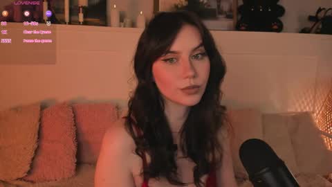 Snapshot of una_medisson chatting on 04/17/26, 10:07 Una online show from 04/17/26, 10:07