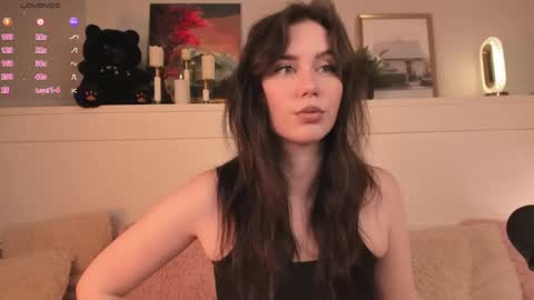Snapshot of una_medisson chatting on 05/16/26, 10:36 Una online show from 05/16/26, 10:36