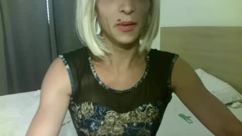 Snapshot of unadiosa chatting on 06/26/26, 07:35 unadiosa online show from 06/26/26, 07:35