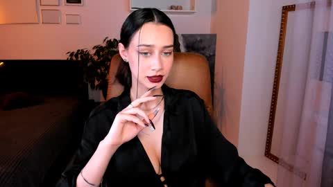 Snapshot of unaericaabistrong chatting on 12/11/24, 10:16 unaericaabistrong online show from 12/11/24, 10:16