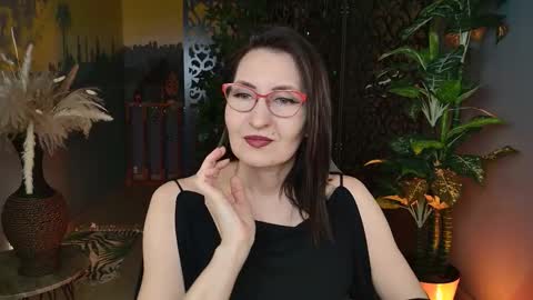 Snapshot of unatera chatting on 01/17/26, 09:25 UnaTera online show from 01/17/26, 09:25