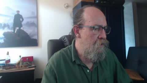 Snapshot of uncle_hottiecb chatting on 06/30/26, 04:30 Uncle Hottie online show from 06/30/26, 04:30