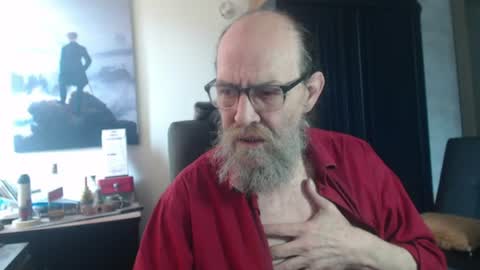 Snapshot of uncle_hottiecb chatting on 07/09/26, 04:00 Uncle Hottie online show from 07/09/26, 04:00