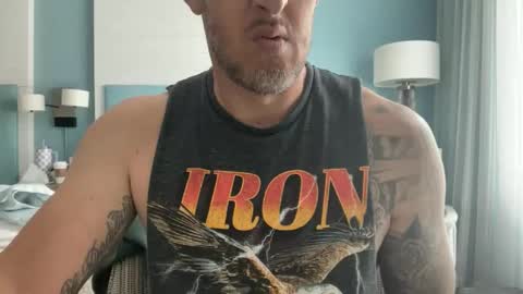 Snapshot of uncleblazer10 chatting on 04/08/26, 03:34 uncleblazer10 online show from 04/08/26, 03:34