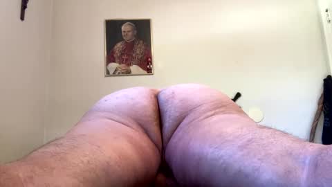 Hairy Sally online show from 10/01/25, 02:12