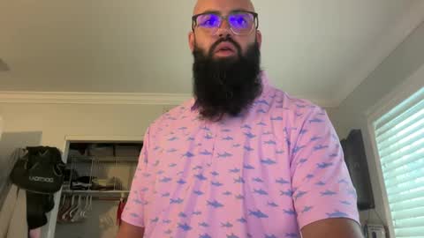 uncutbeard129840 online show from 10/10/25, 12:42