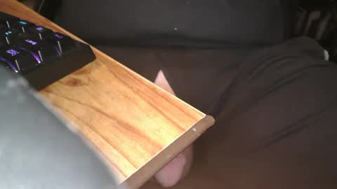 Six online show from 05/09/26, 07:57