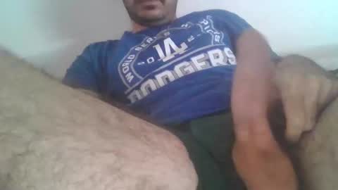 Snapshot of uncutgems818 chatting on 11/11/25, 05:46 uncutgems818 online show from 11/11/25, 05:46