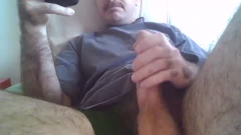 Snapshot of uncutgems818 chatting on 12/21/25, 08:16 uncutgems818 online show from 12/21/25, 08:16