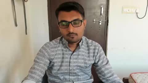 Snapshot of uncutraja chatting on 12/03/24, 11:22 uncutraja online show from 12/03/24, 11:22