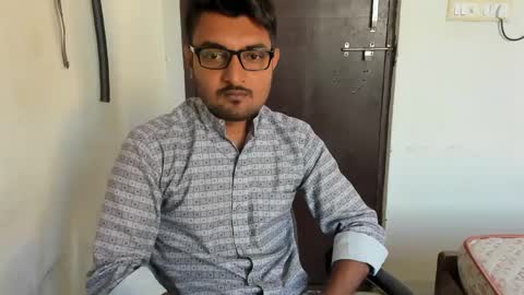 Snapshot of uncutraja chatting on 12/06/24, 04:14 uncutraja online show from 12/06/24, 04:14