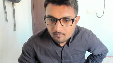 Snapshot of uncutraja chatting on 12/08/24, 04:46 uncutraja online show from 12/08/24, 04:46