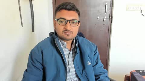 Snapshot of uncutraja chatting on 12/29/24, 04:48 uncutraja online show from 12/29/24, 04:48