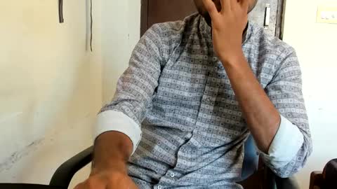 Snapshot of uncutraja chatting on 02/18/25, 11:11 uncutraja online show from 02/18/25, 11:11