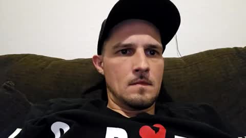 Snapshot of undercovrrboss88 chatting on 01/12/25, 06:49 undercovrrboss88 online show from 01/12/25, 06:49