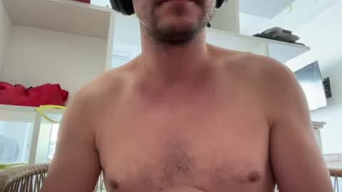 Snapshot of underground33 chatting on 02/17/25, 05:43 Under Huge cock with beautiful uncut foreskin online show from 02/17/25, 05:43