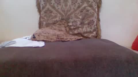 mrfck4lngr online show from 02/09/25, 10:11