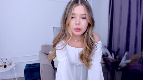 Alice online show from 01/31/25, 02:28