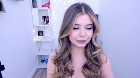 Alice online show from 02/10/25, 02:26