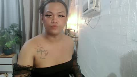 Snapshot of unforgettable_sin chatting on 09/18/25, 09:00 Bella Shamara Odett online show from 09/18/25, 09:00