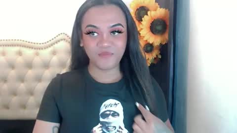 Snapshot of unforgettable_sin chatting on 10/05/25, 08:18 Bella Shamara Odett online show from 10/05/25, 08:18