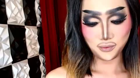 QUEEN RUBY online show from 06/23/26, 08:01